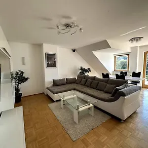 Apartment 2-Zimmer-Wohnung Mit Balkon & Guter Anbindung In Aschaffenburg, Aschaffenburg