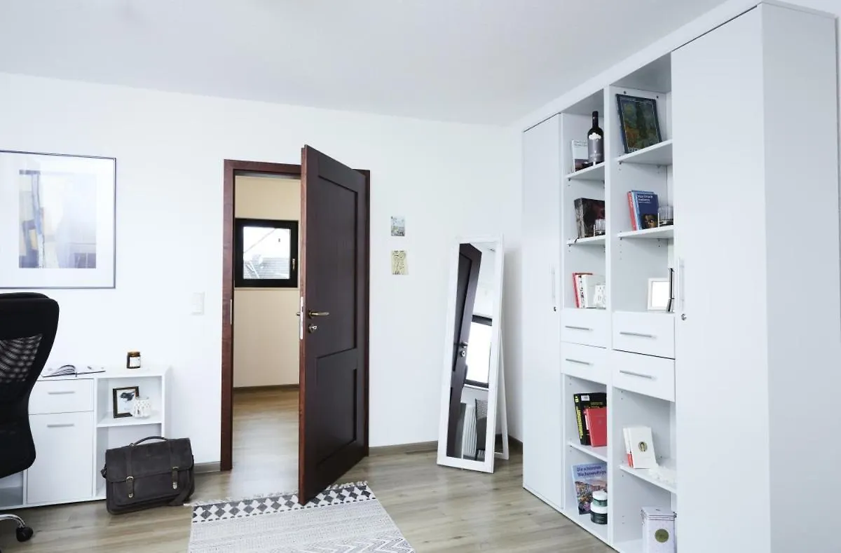 Apartment Ferienwohnung Gentilburg Und Gaertnerhaus Aschaffenburg Deutschland
